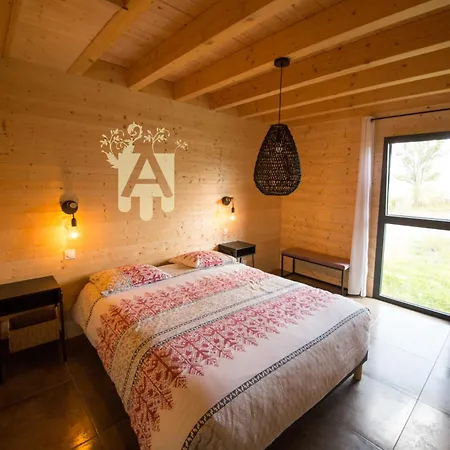 De La Vallee De Chaudefour Chalet